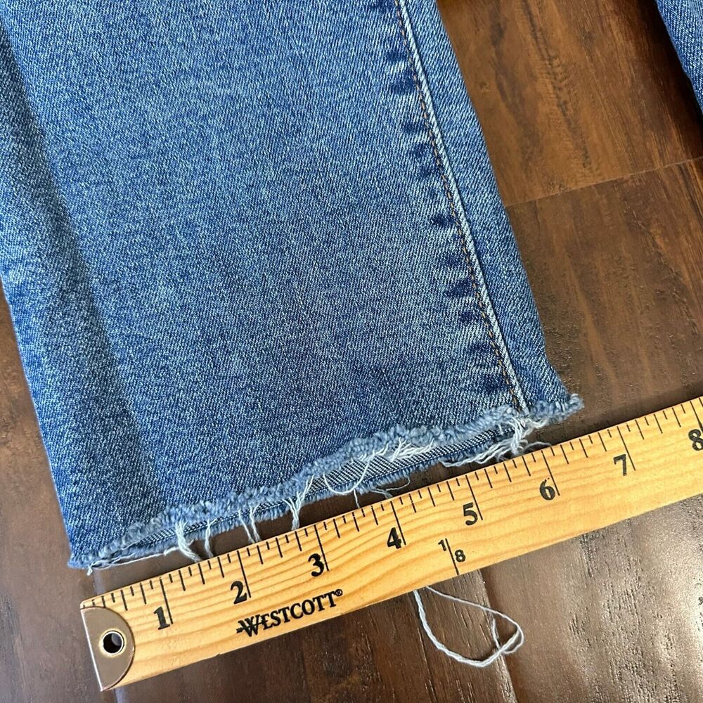 LEVI'S Wedgie Straight Jeans Blue Cropped Cut-Off High Rise Button Fly - Picture 14 of 14